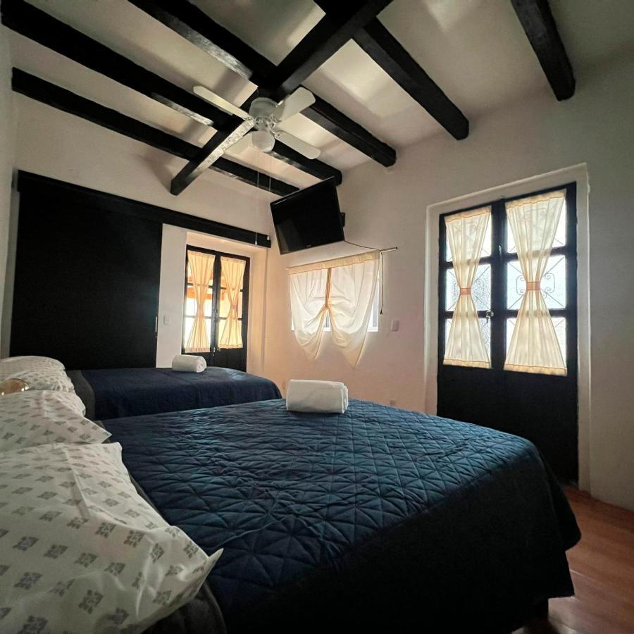 Hostal Luna 49 ケレタロ エクステリア 写真