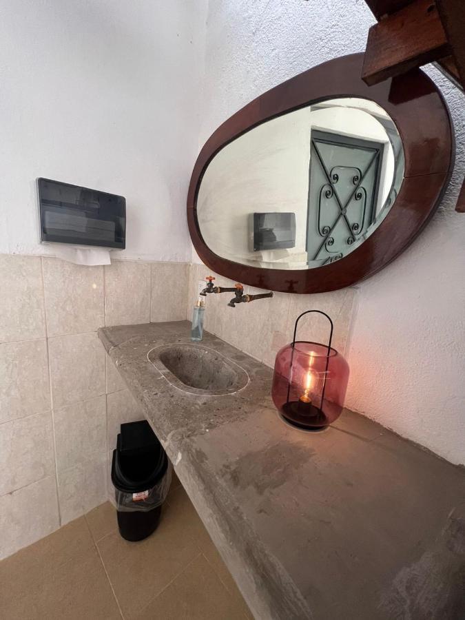 Hostal Luna 49 ケレタロ エクステリア 写真